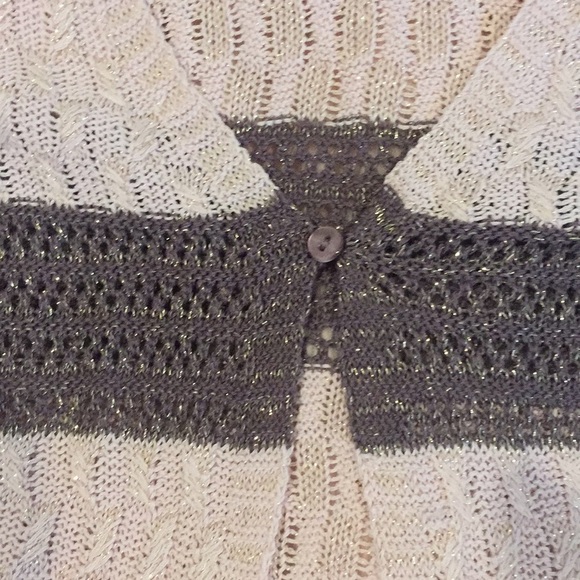 Kuda Cardigan Size L - Picture 16 of 16